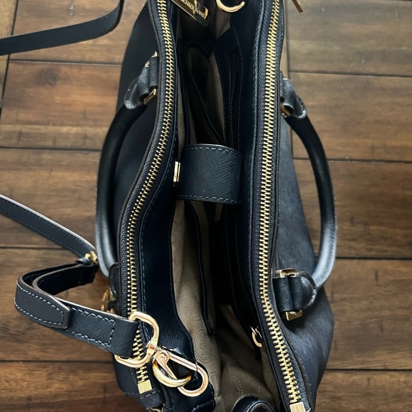 Michael Kors Medium Sutton Saffiano Leather Satchel Bag! - Picture 7 of 13